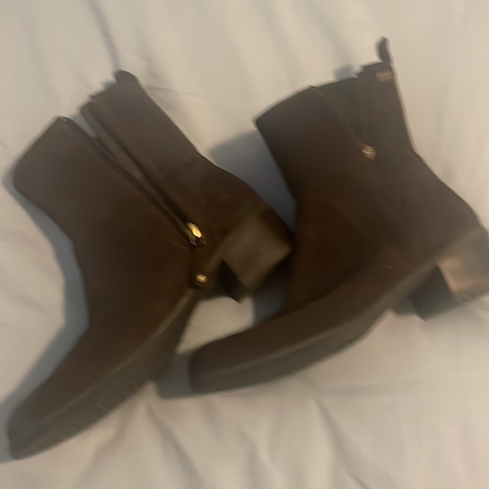 Rockport suede boots. - Picture 2 of 7